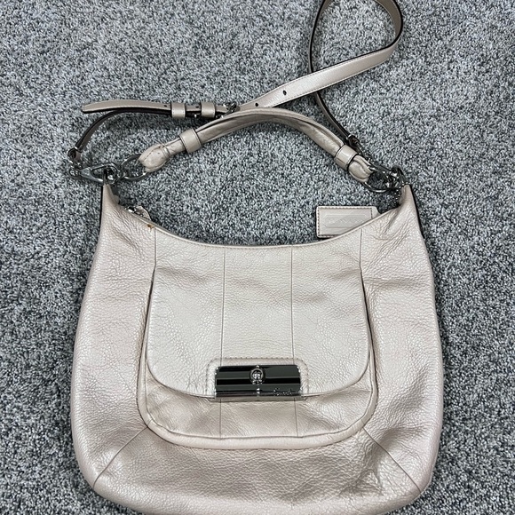 Coach Kristin Pebbled Leather Champagne Shoulder Bag Crossbody Hobo Zip Closure - Picture 1 of 15